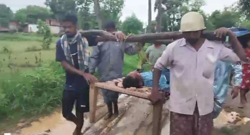 ରାସ୍ତା ଖରାପ ଯୋଗୁଁ ଗାଁକୁ ଆସିଲାନି ୧୦୮ଆମ୍ବୁଲାନ୍ସ, ଗାଁ ମୁଣ୍ଡରେ ରୋଗୀଙ୍କୁ ଛାଡ଼ି ଚାଲିଗଲା