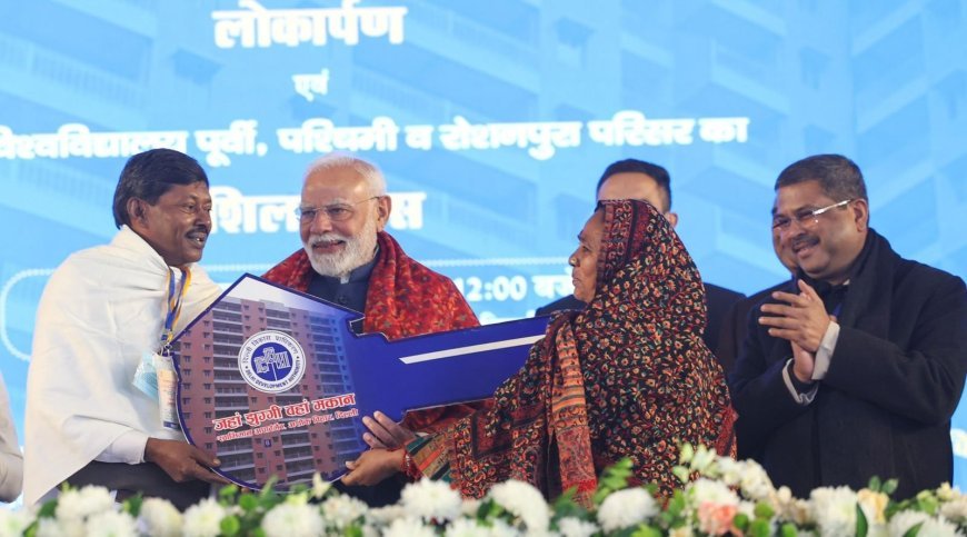 प्रधानमंत्री  नरेन्द्र मोदी ने दिल्ली में कई विकास परियोजनाओं का उद्घाटन और शिलान्यास किया