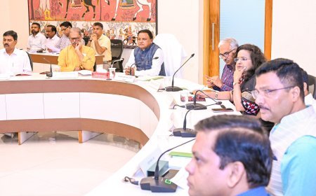 ସାର ଯୋଗାଣ ସ୍ଥିତିର ସମୀକ୍ଷା କଲେ ମୁଖ୍ୟମନ୍ତ୍ରୀ ; ଅଭିଯୋଗ ଆସିଲେ ତୁରନ୍ତ କଡାକଡି କାର୍ଯ୍ୟାନୁଷ୍ଠାନ ଗ୍ରହଣ କରନ୍ତୁ : ମୁଖ୍ୟମନ୍ତ୍ରୀ