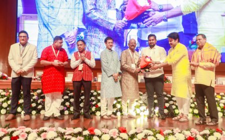 ୩ ବର୍ଷ ପାଇଁ ୬ଜଣଙ୍କୁ ପ୍ରଦାନ କରାଗଲା କବି ସମ୍ରାଟ ଉପେନ୍ଦ୍ର ଭଞ୍ଜ ସମ୍ମାନ, ମୋଟ ୧୩୪ଜଣ କଳାକାର ପୁରସ୍କୃତ