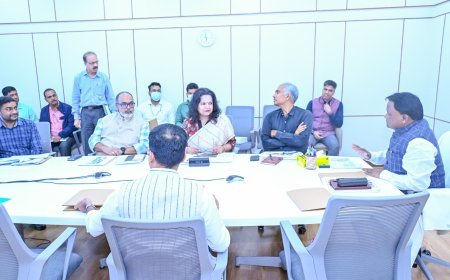 DMF ବୈଠକରେ ସମୀକ୍ଷା କଲେ ମୁଖ୍ୟମନ୍ତ୍ରୀ ; ପ୍ରତ୍ୟେକ DMFର ବାର୍ଷିକ ରିପୋର୍ଟ ଦାଖଲ କରିବାକୁ ମୁଖ୍ୟମନ୍ତ୍ରୀଙ୍କ ନିର୍ଦ୍ଦେଶ